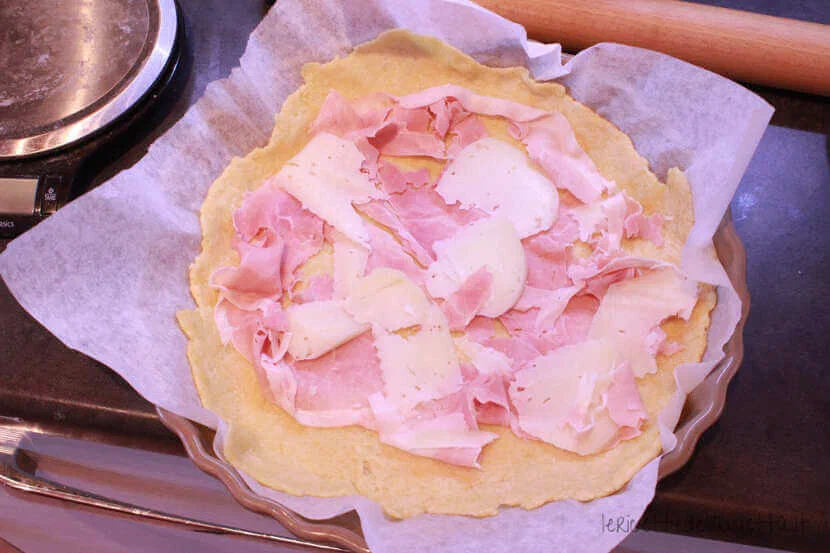 Torta salata con barbabietole