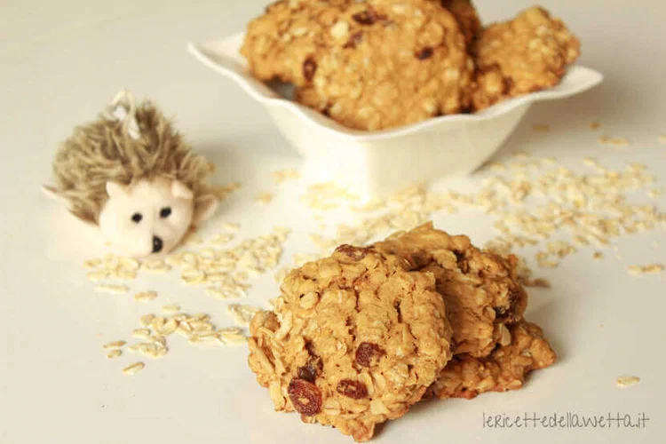 Biscotti avena e uvetta