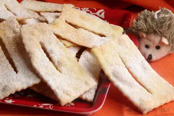 Chiacchiere al forno