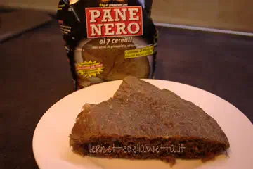 Focaccia nera